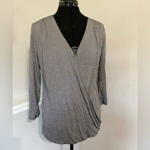 Old Navy Gray and Black striped size medium 3/4 sleeve shirt